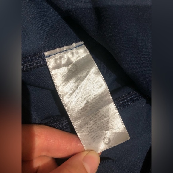 ✨ Silver Icing | 7/8 Length High Rise Leggings - Picture 2 of 3